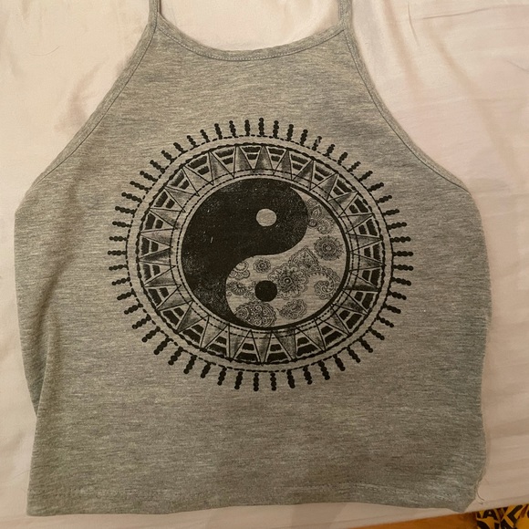 La Hearts Tops - Pac sun halter top (cropped)
